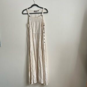 Elegant Cream Maxi Dress